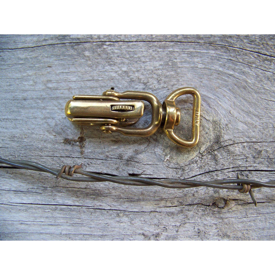 Snap - Brass Lock Jaw (1" Eye)