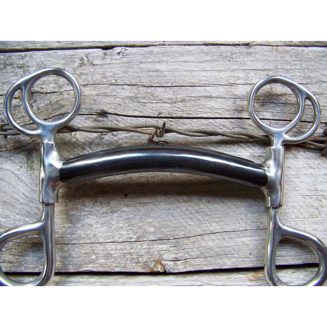 Bit - SS Loose Cheek Colt with Mullen Mouth