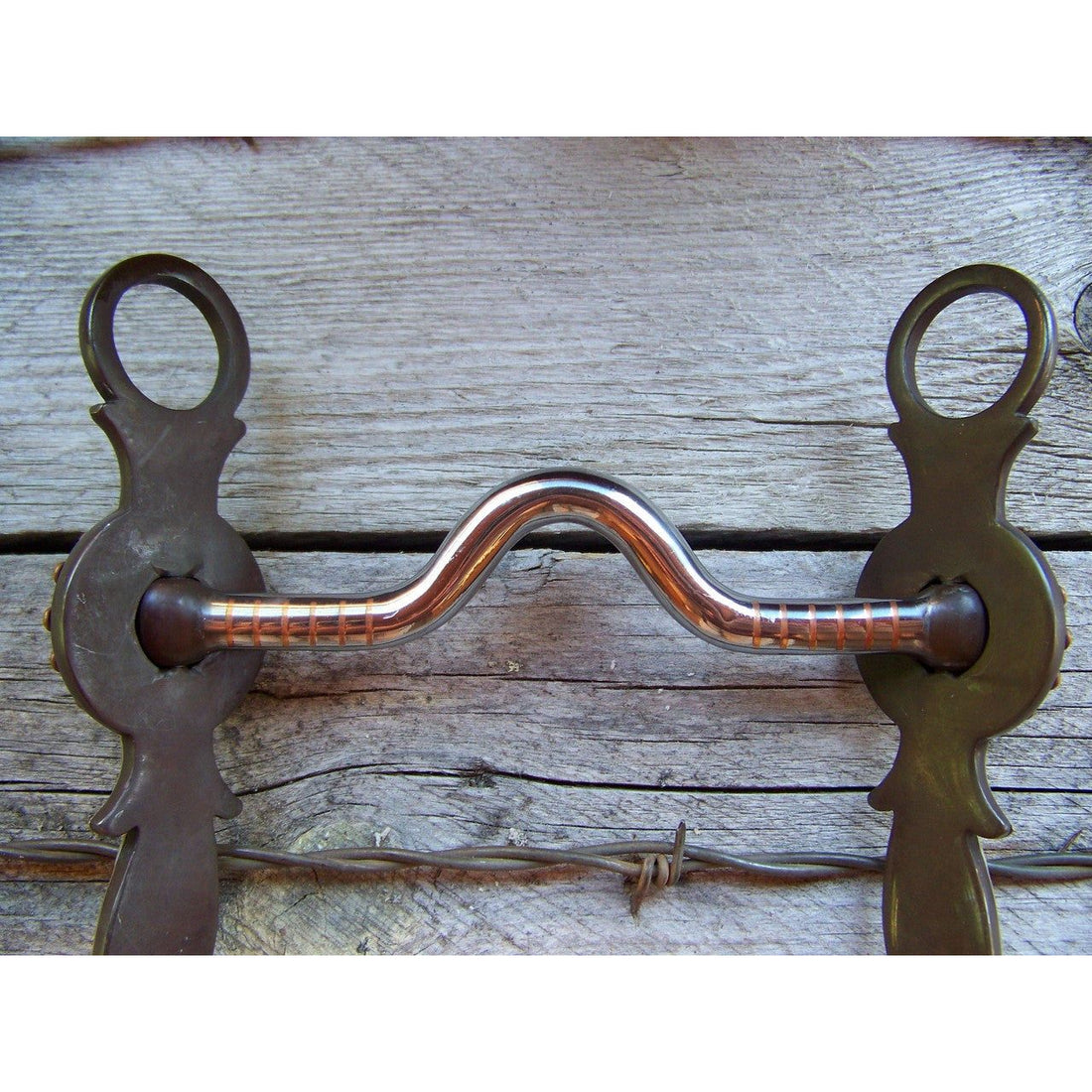 Bit - Antique Brown Medium Port with Antique, Star Trim