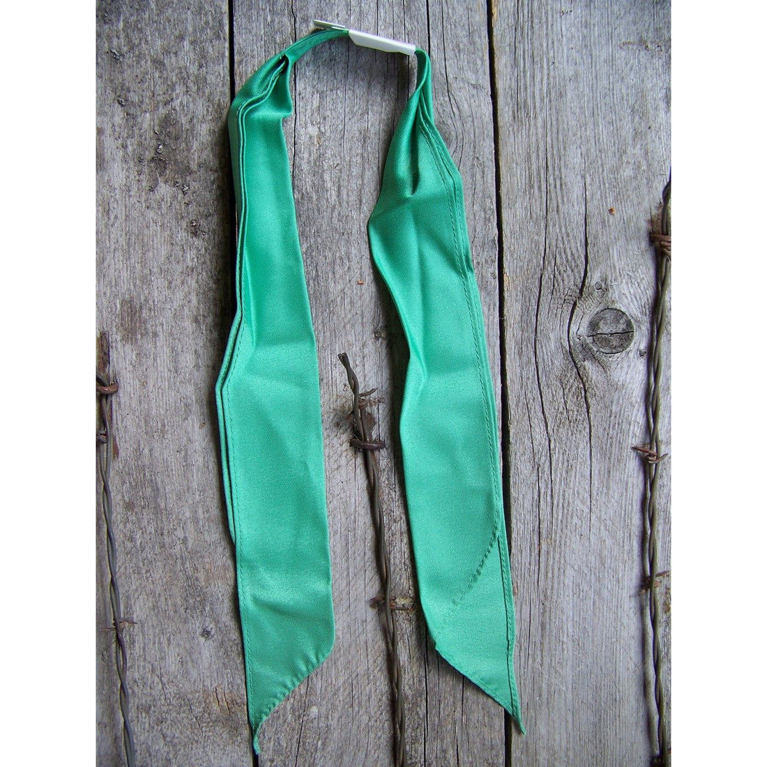 Note the scarf is wrinkled...this one will require an iron where most the wrinkles fall out.