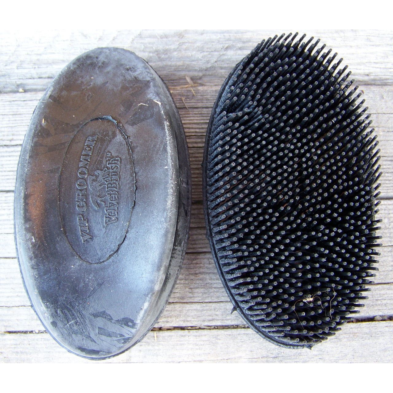 Curry - Soft Rubber Oval Face (Black)